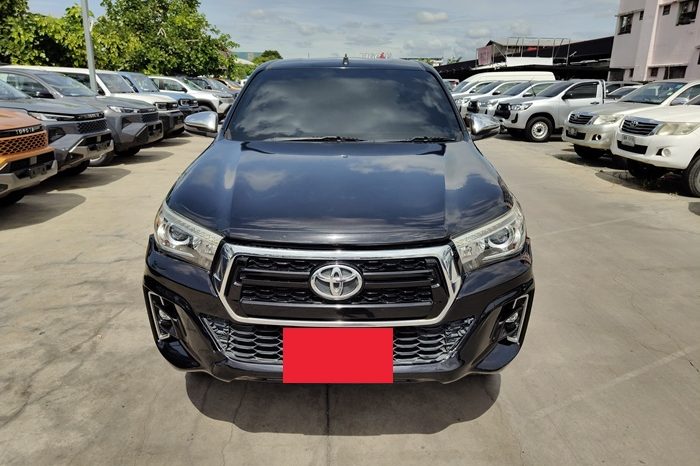 REVO PRE 2019 2.4E AT DOUBLE CAB BLACK  4191 full