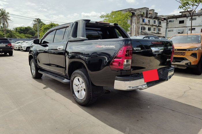 REVO PRE 2019 2.4E AT DOUBLE CAB BLACK  4191 full