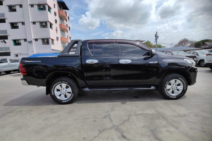 REVO PRE 2019 2.4E AT DOUBLE CAB BLACK  4191 full