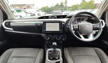 REVO 4WD 2020 2.4 MID MT DOUBLE CAB SILVER  3403 full