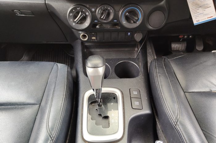 REVO PRE 2022 2.4 HIGHT AT DOUBLE CAB DARK GREY  5814 full