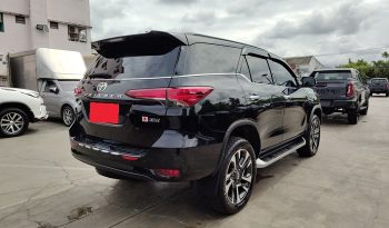 TOYOTA 4WD 2020 2.4V AT FORTUNER BLACK  2266 full