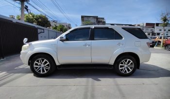 TOYOTA 4WD 2006 2.7V AT FORTUNER SILVER  2220 full