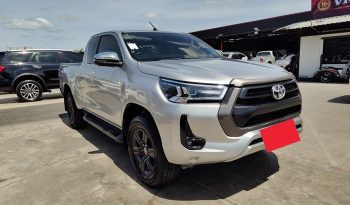 REVO 4WD 2021 2.4 MID MT SMART CAB SILVER  4241 full