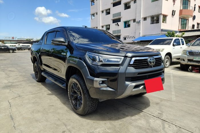 ROCCO PRE 2022 2.4 HIGHT AT DOUBLE CAB BLACK  9199 full