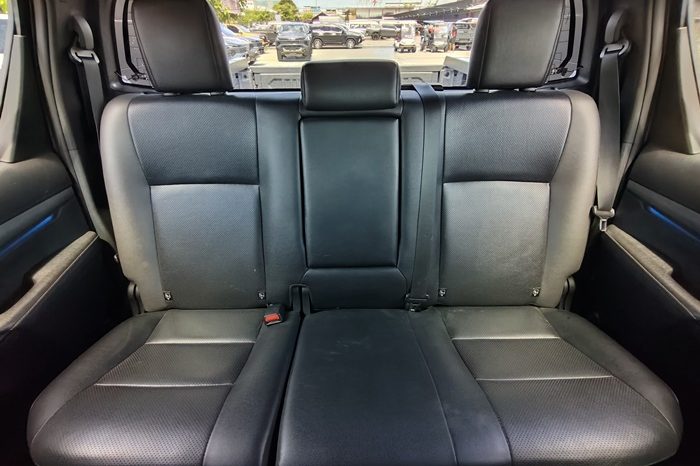 ROCCO PRE 2022 2.4 HIGHT AT DOUBLE CAB BLACK  9199 full