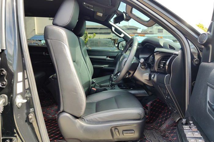 ROCCO PRE 2022 2.4 HIGHT AT DOUBLE CAB BLACK  9023 full