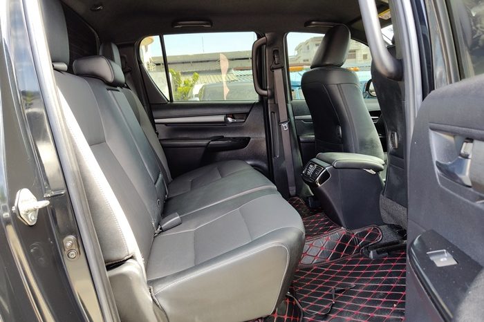 ROCCO PRE 2022 2.4 HIGHT AT DOUBLE CAB BLACK  9023 full
