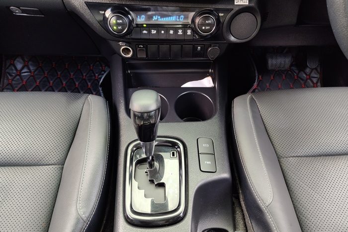 ROCCO PRE 2022 2.4 HIGHT AT DOUBLE CAB BLACK  9023 full