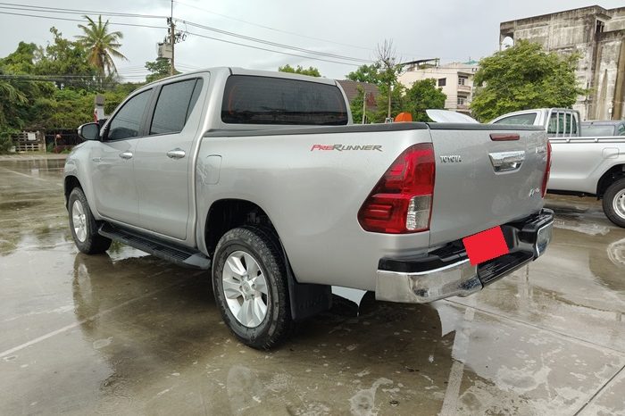 REVO PRE 2020 2.4E AT DOUBLE CAB SILVER  6033 full
