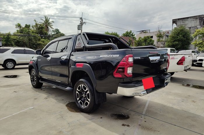 REVO PRE 2020 2.4 MID AT DOUBLE CAB BLACK  1858 full