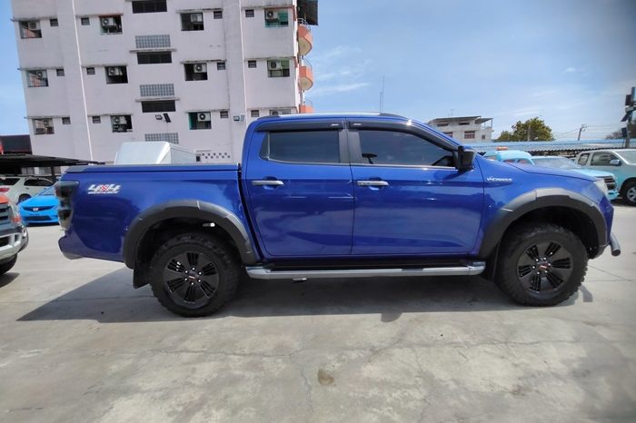 ISUZU 4WD 2019 3.0 AT DOUBLE CAB BLUE  8612 full