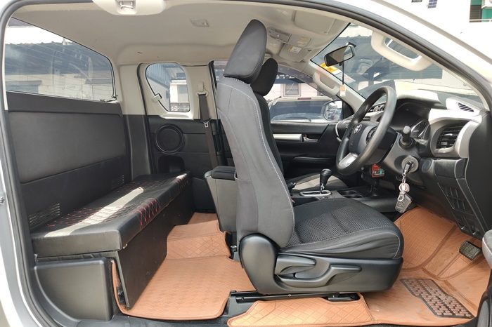REVO PRE 2021 2.4 ENTRY AT SMART CAB SILVER  7301 full