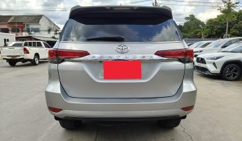 TOYOTA 2WD 2017 2.4V AT FORTUNER SILVER  5580 full