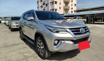 TOYOTA 2WD 2015 2.4V AT FORTUNER SILVER  3512 full