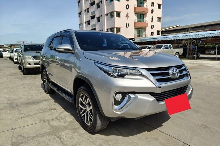 TOYOTA 2WD 2015 2.4V AT FORTUNER SILVER  3512 full