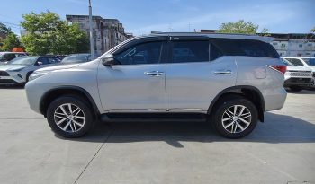 TOYOTA 2WD 2015 2.4V AT FORTUNER SILVER  3512 full