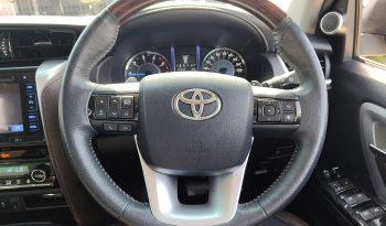 TOYOTA 2WD 2015 2.4V AT FORTUNER SILVER  3512 full