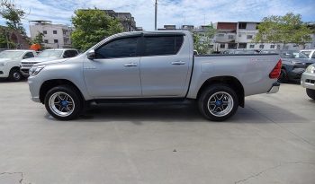REVO PRE 2019 2.4E AT DOUBLE CAB SILVER  1869 full