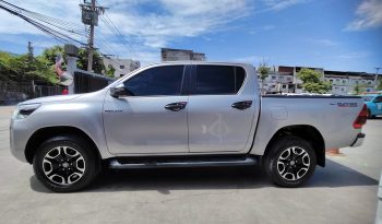 REVO PRE 2022 2.4 MID AT DOUBLE CAB SILVER  8814 full