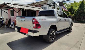 REVO PRE 2022 2.4 MID AT DOUBLE CAB SILVER  8814 full