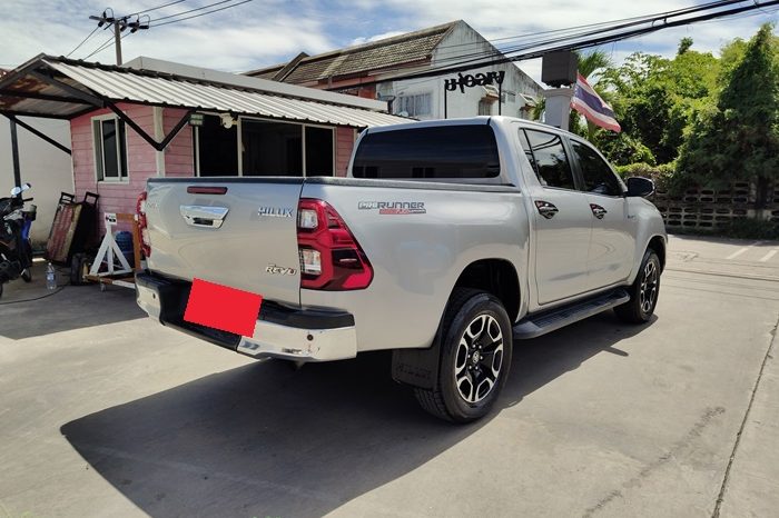 REVO PRE 2022 2.4 MID AT DOUBLE CAB SILVER  8814 full