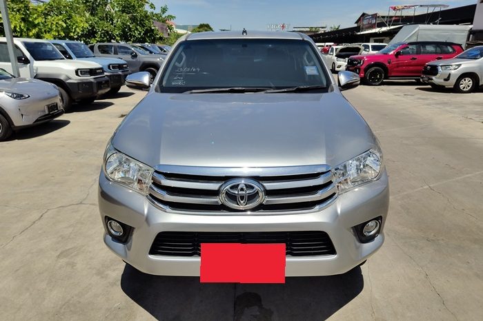 REVO PRE 2017 2.4E AT DOUBLE CAB SILVER  1348 full