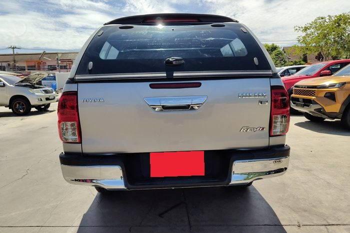 REVO PRE 2017 2.4E AT DOUBLE CAB SILVER  1348 full