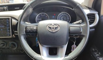 REVO PRE 2017 2.4E AT DOUBLE CAB SILVER  1348 full