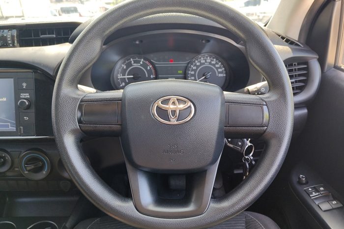 REVO 2WD 2022 2.4 ENTRY AT SMART CAB WHITE  6314 full