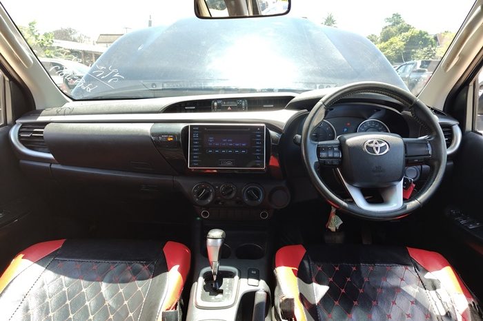 REVO PRE 2017 2.4E AT SMART CAB BLACK  2009 full