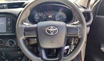 REVO 4WD 2021 2.8 ENTRY MT STANDARD WHITE  7096 full