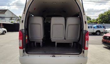 TOYOTA 2WD 2019 2.7 MT COMMUTER WHITE  849 full