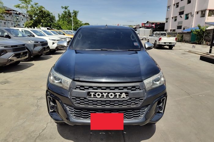 REVO PRE 2019 2.4E AT DOUBLE CAB BLACK  7737 full