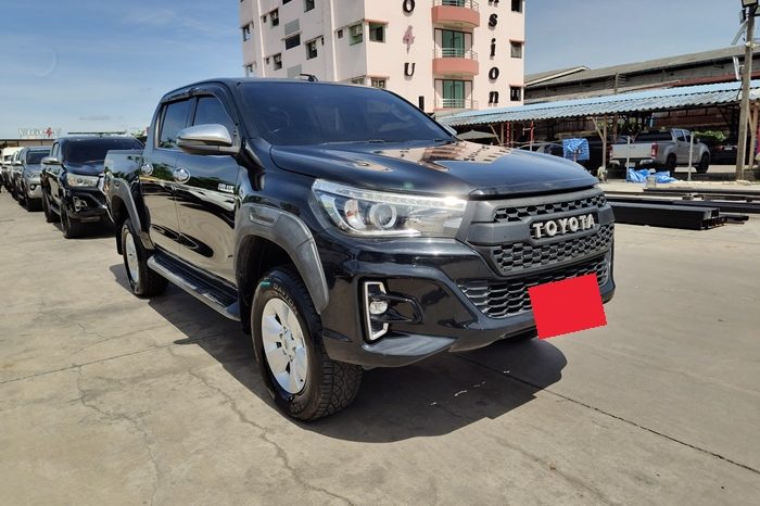 REVO PRE 2019 2.4E AT DOUBLE CAB BLACK  7737 full