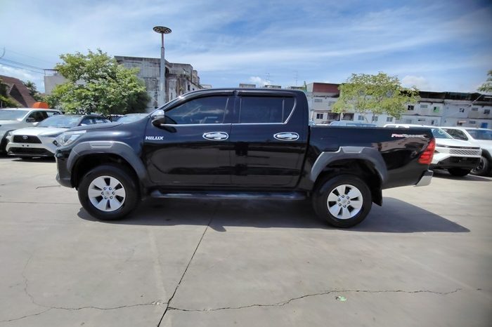 REVO PRE 2019 2.4E AT DOUBLE CAB BLACK  7737 full
