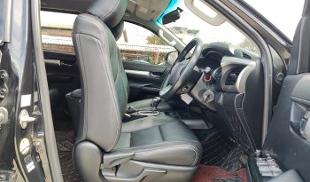 REVO PRE 2019 2.4E AT DOUBLE CAB BLACK  7737 full