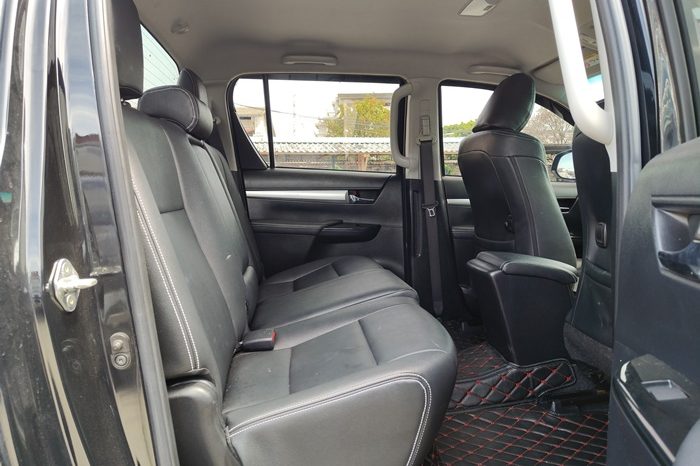 REVO PRE 2019 2.4E AT DOUBLE CAB BLACK  7737 full