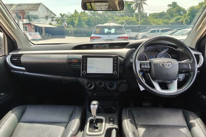REVO PRE 2019 2.4E AT DOUBLE CAB BLACK  7737 full