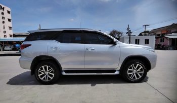 TOYOTA 4WD 2019 2.8V AT FORTUNER SILVER  1055 full