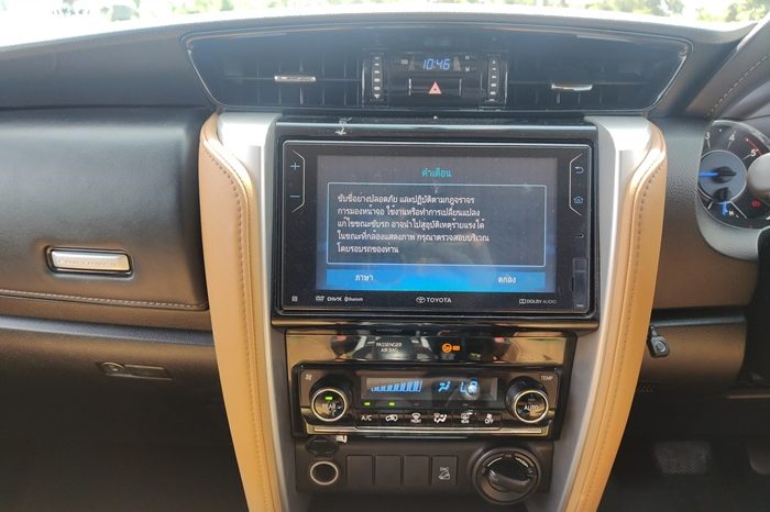TOYOTA 4WD 2019 2.8V AT FORTUNER SILVER  1055 full