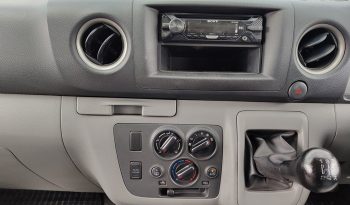 NISSAN 2021 2WD 2.5 MT VAN WHITE 1154 full