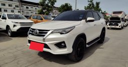 TOYOTA 4WD 2018 2.8V AT FORTUNER WHITE  9446