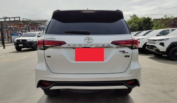 TOYOTA 4WD 2018 2.8V AT FORTUNER WHITE  9446 full
