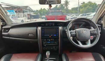 TOYOTA 4WD 2018 2.8V AT FORTUNER WHITE  9446 full