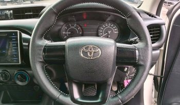 REVO 2WD 2018 2.4J MT STANDARD WHITE  15 full