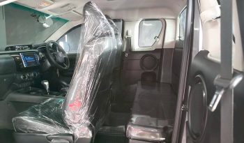 REVO 4WD 2018 2.4J AT SMART CAB DARK GREY  213 full