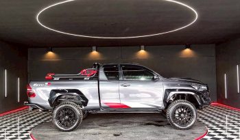 REVO 4WD 2018 2.4J AT SMART CAB DARK GREY  213 full