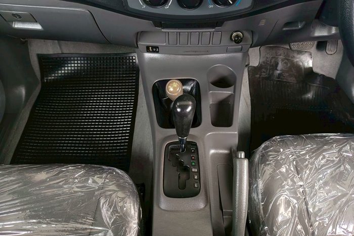 VIGO 4WD 2013 2.7J AT SMART CAB SILVER  2212 full