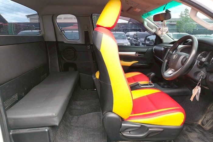 REVO PRE 2021 2.4 ENTRY AT SMART CAB WHITE  2681 full